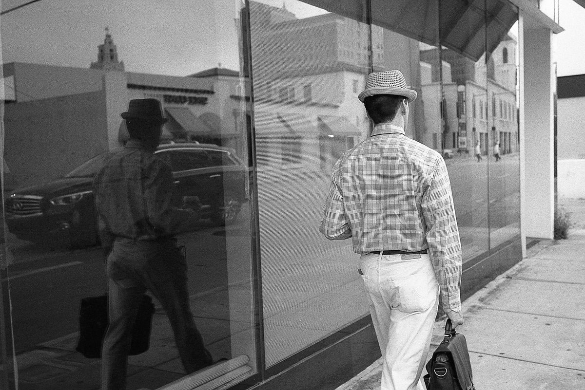 Película negativa en blanco y negro Ilford Professional HP5+ 400 (rollo de película de 35 mm, 36 exposiciones)