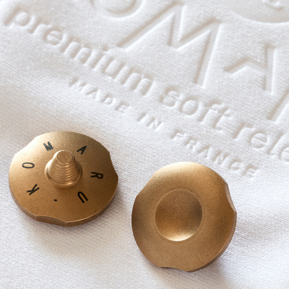 Lanzamiento de Komaru Soft - Satén bronce